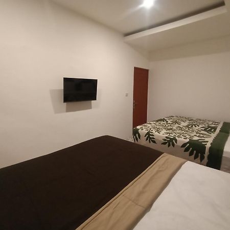Attara Inn Senggigi Exterior photo