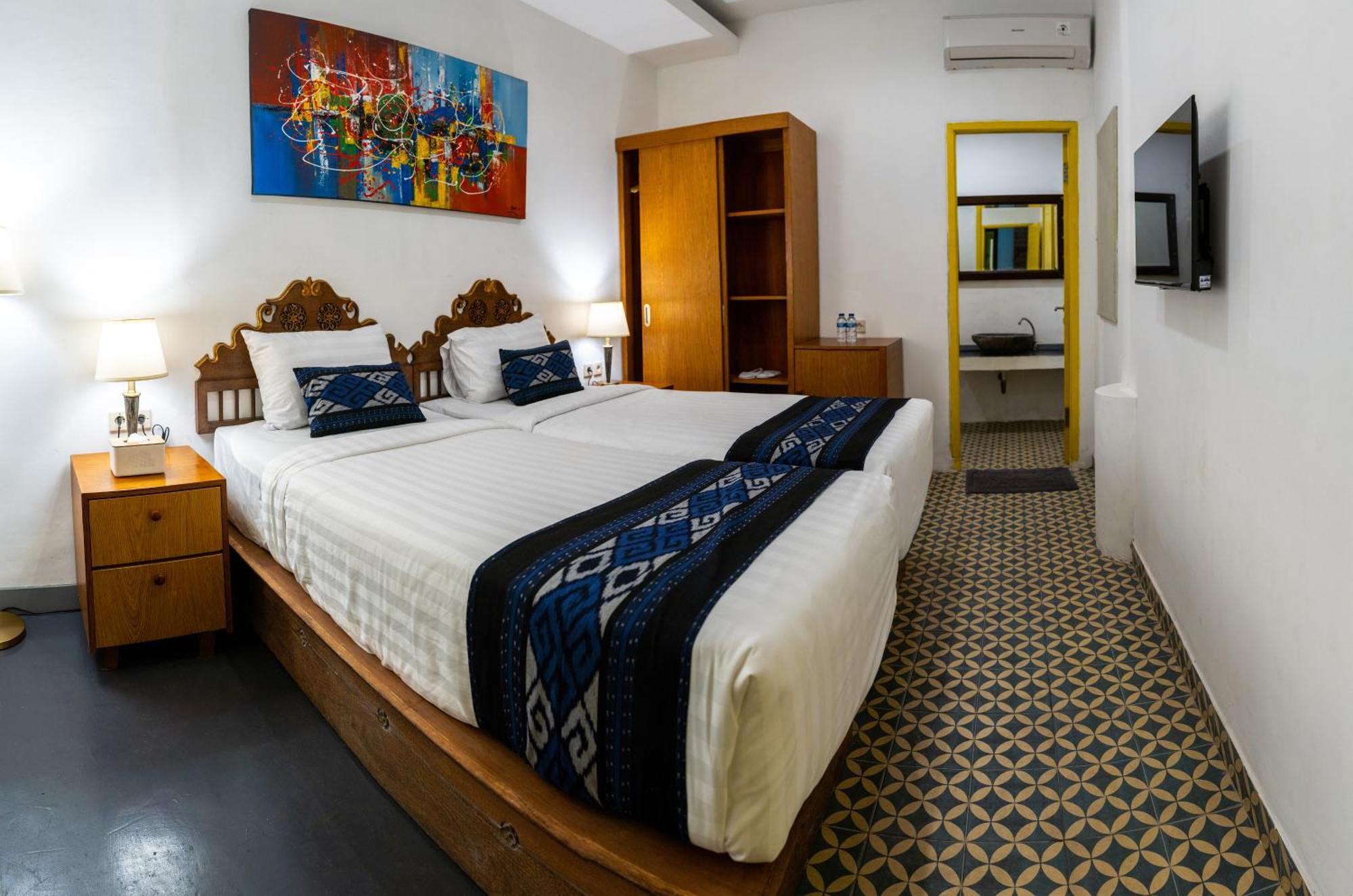 Attara Inn Senggigi Exterior photo